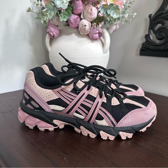 Asics Shoes - New no box asics Womans Gel Sonoma‎ 15-50 'Black Umeboshi rare